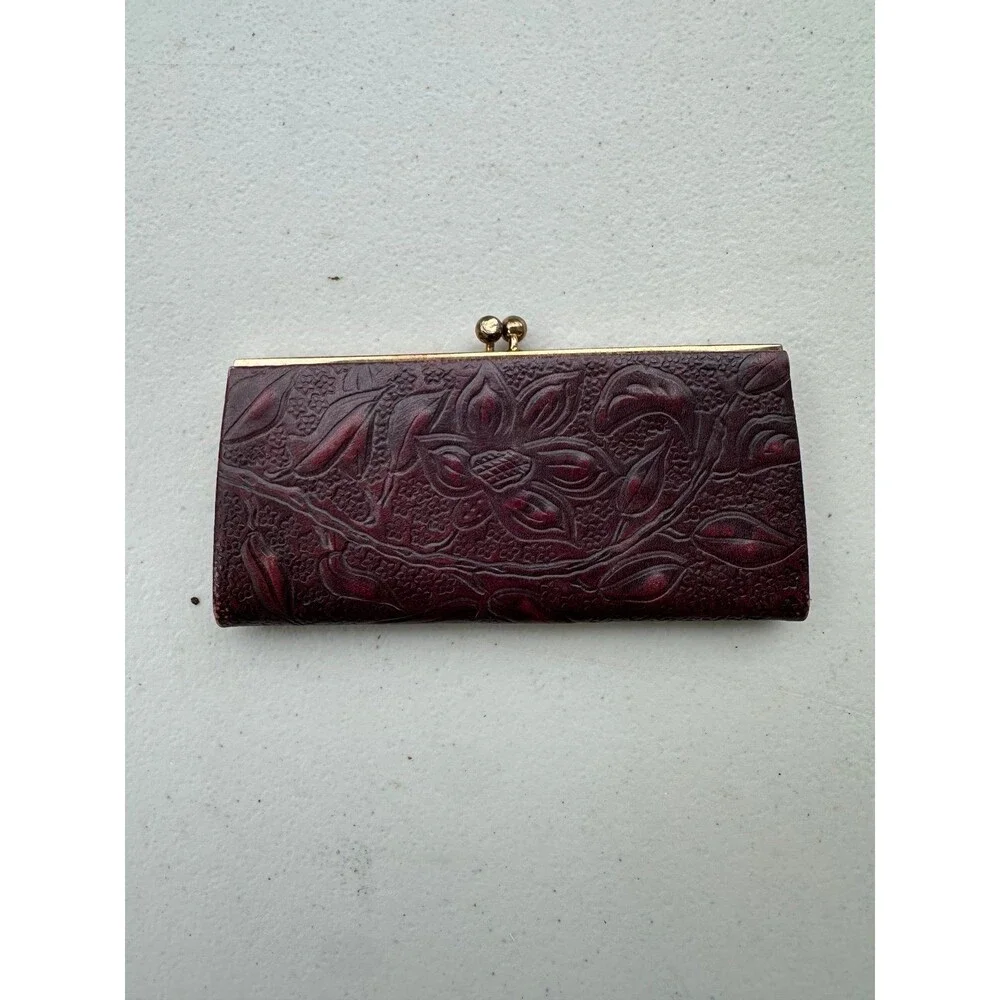 Patricia Nash Cauchy Intricate Floral Leather Kiss Lock Rectangular Coin Wallet